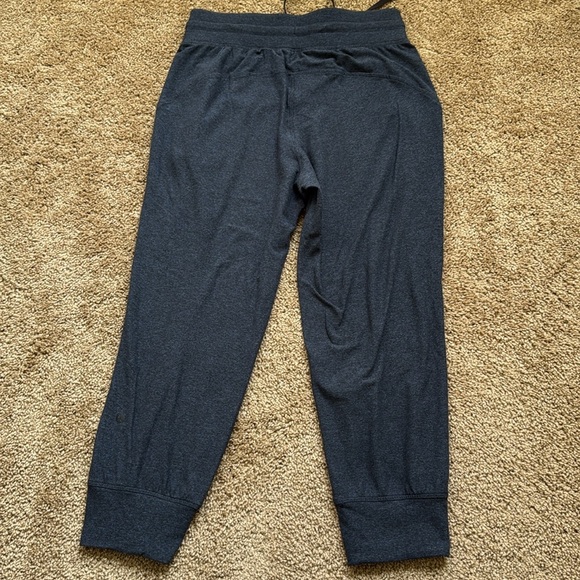 Lululemon Ready to Rulu High-Rise Cropped Jogger Heathered True Navy / Black - Picture 6 of 12